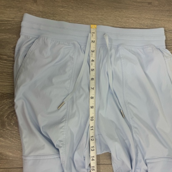 Lululemon Dance Studio Relaxed-Fit Mid-Rise Cargo Jogger in Windmill Size M 2024 - Picture 11 of 13